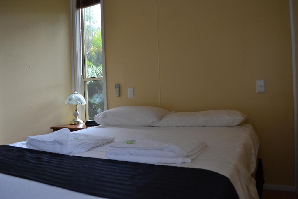 Atherton Holiday Park Esterno foto