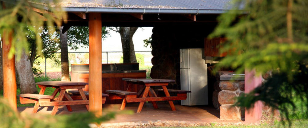 Atherton Holiday Park Esterno foto
