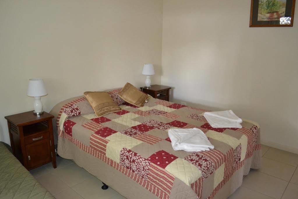 Atherton Holiday Park Esterno foto